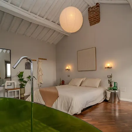 Mamo Villa